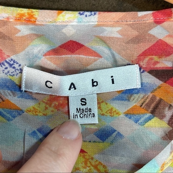 CAbi Avery Tunic Sleeveless Button Front size Small - Picture 9 of 15